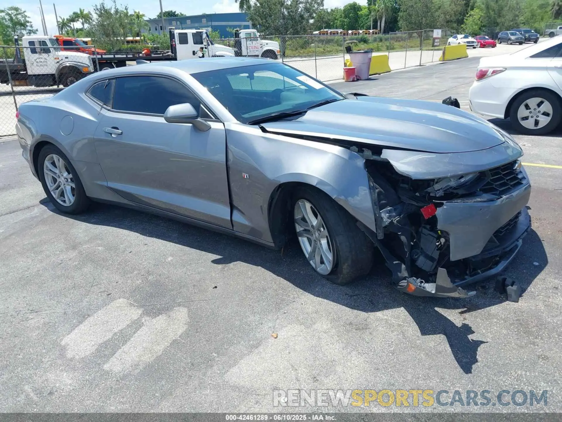 1 Photograph of a damaged car 1G1FB1RX0N0122044 CHEVROLET CAMARO 2022