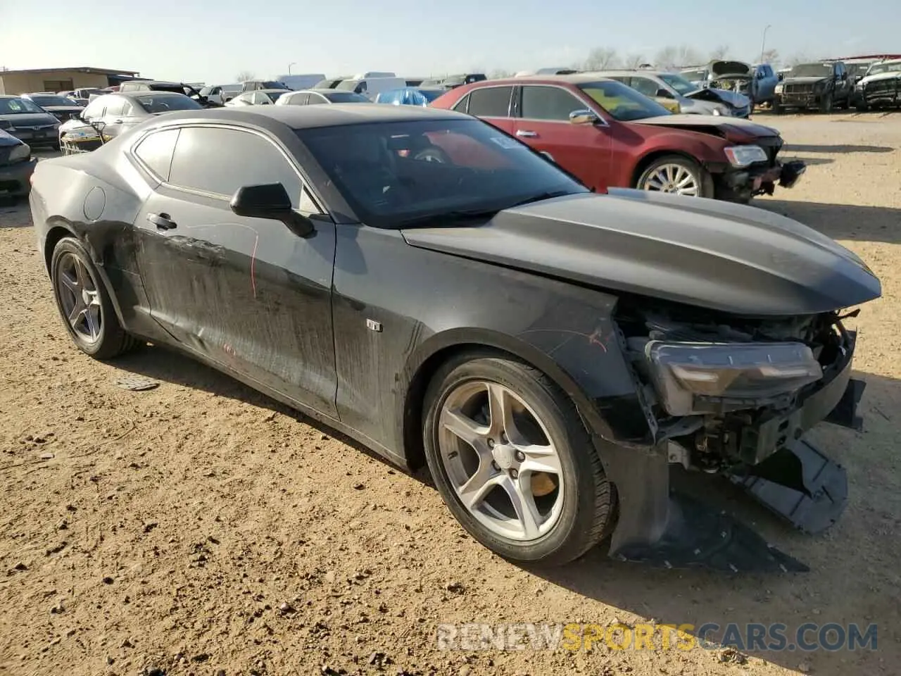 4 Photograph of a damaged car 1G1FB1RX0N0135103 CHEVROLET CAMARO 2022
