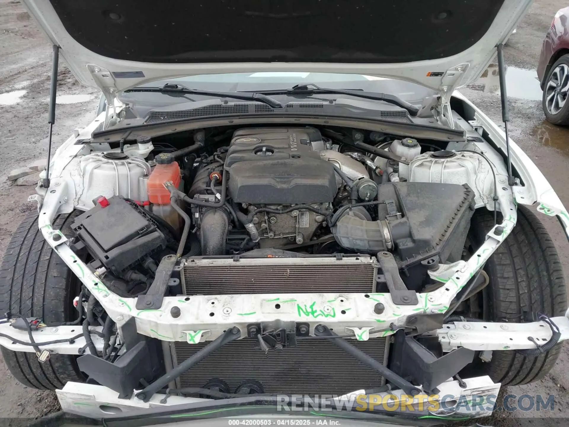 10 Photograph of a damaged car 1G1FB1RX3N0105934 CHEVROLET CAMARO 2022