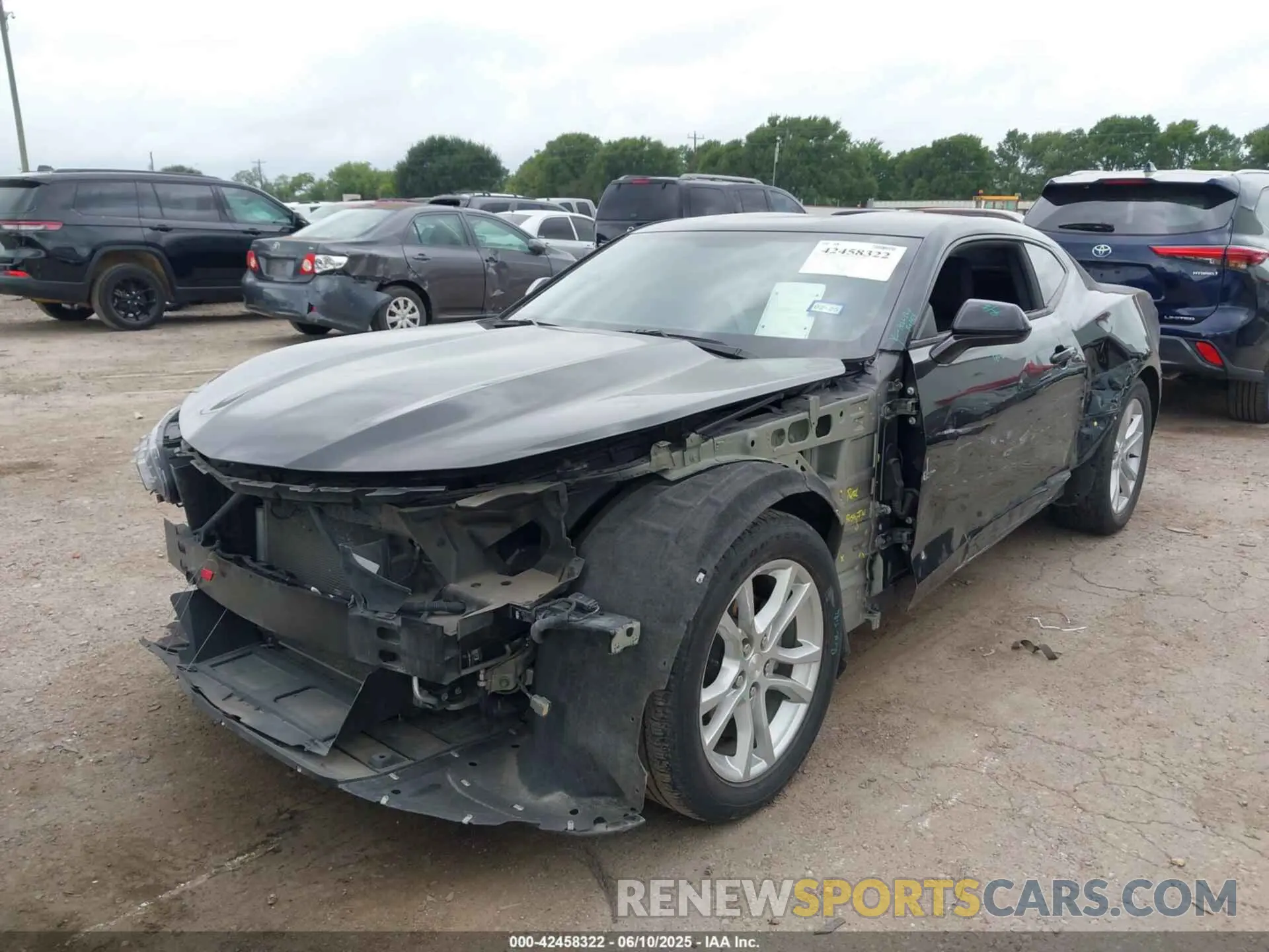 6 Photograph of a damaged car 1G1FB1RX4N0108826 CHEVROLET CAMARO 2022