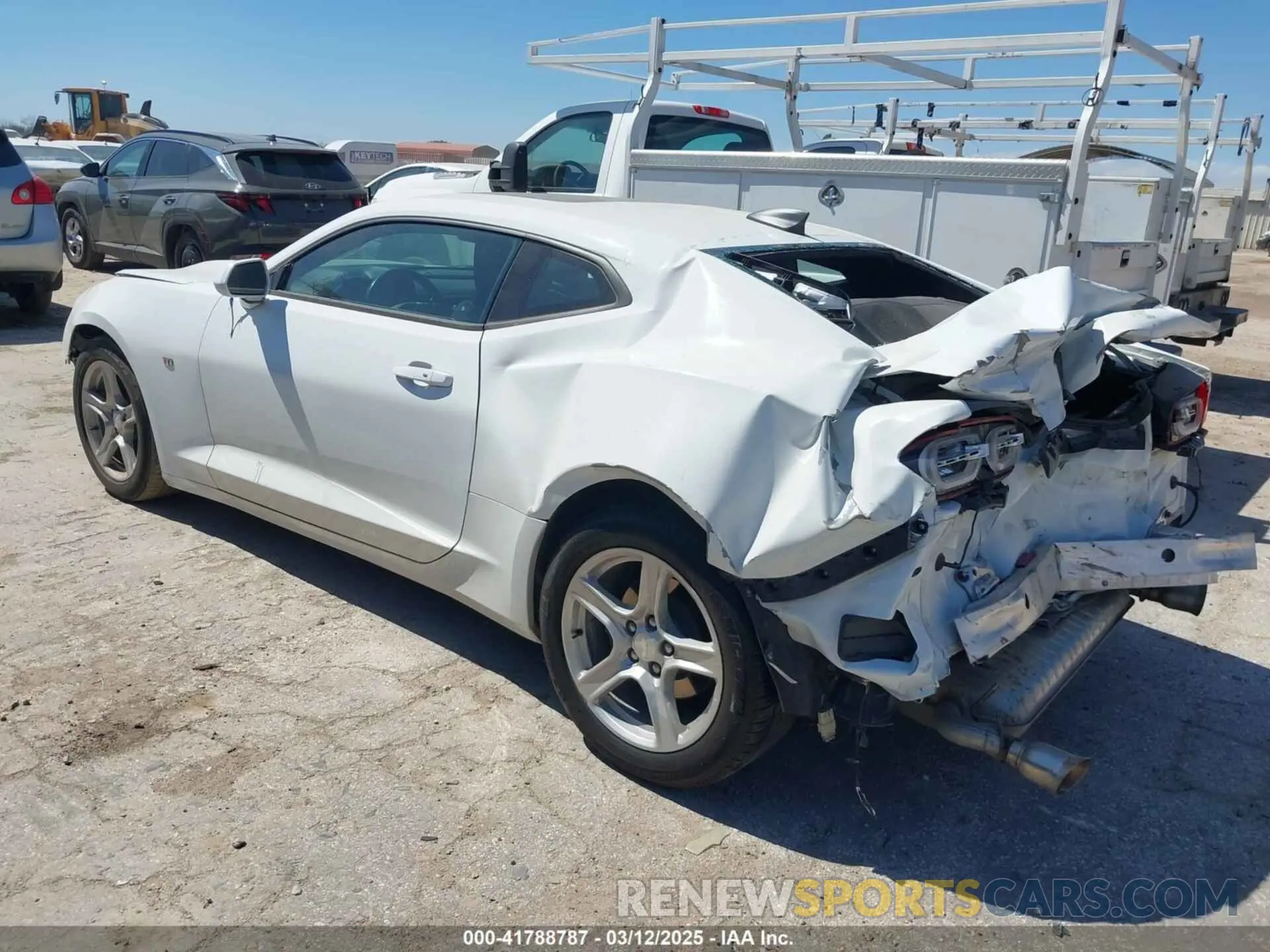 3 Photograph of a damaged car 1G1FB1RX4N0109913 CHEVROLET CAMARO 2022
