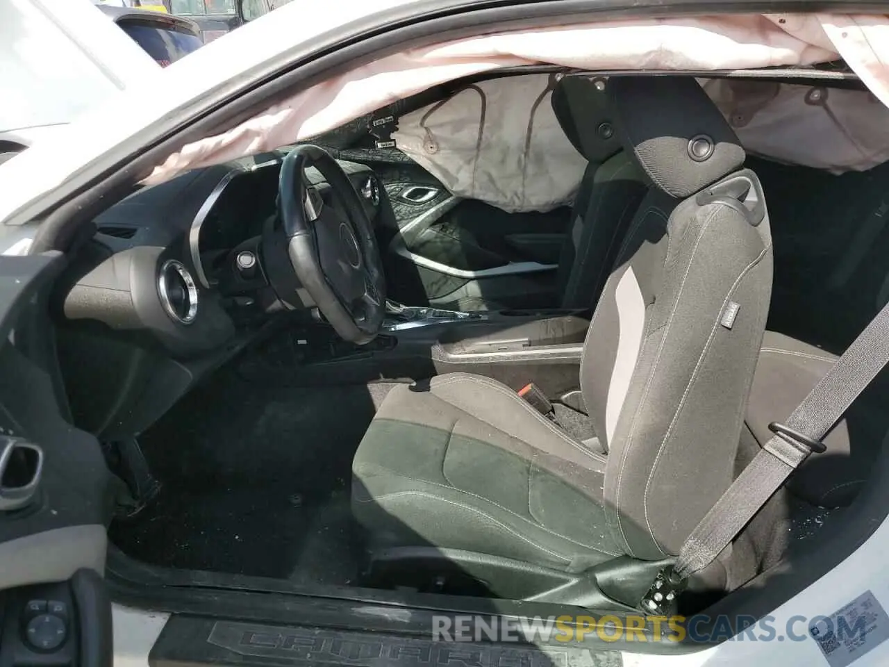 7 Photograph of a damaged car 1G1FB1RX4N0121382 CHEVROLET CAMARO 2022