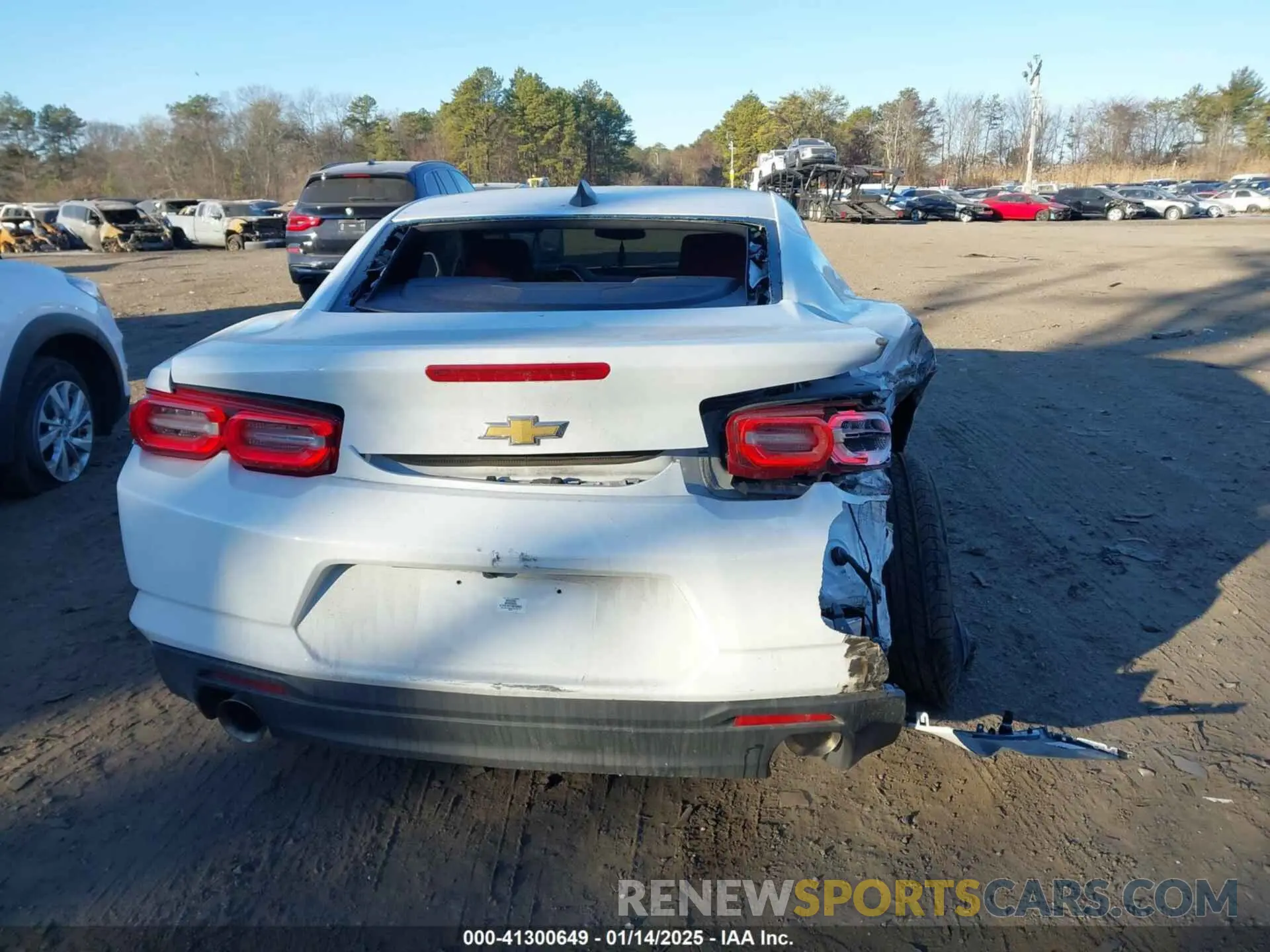6 Photograph of a damaged car 1G1FB1RX7N0109923 CHEVROLET CAMARO 2022