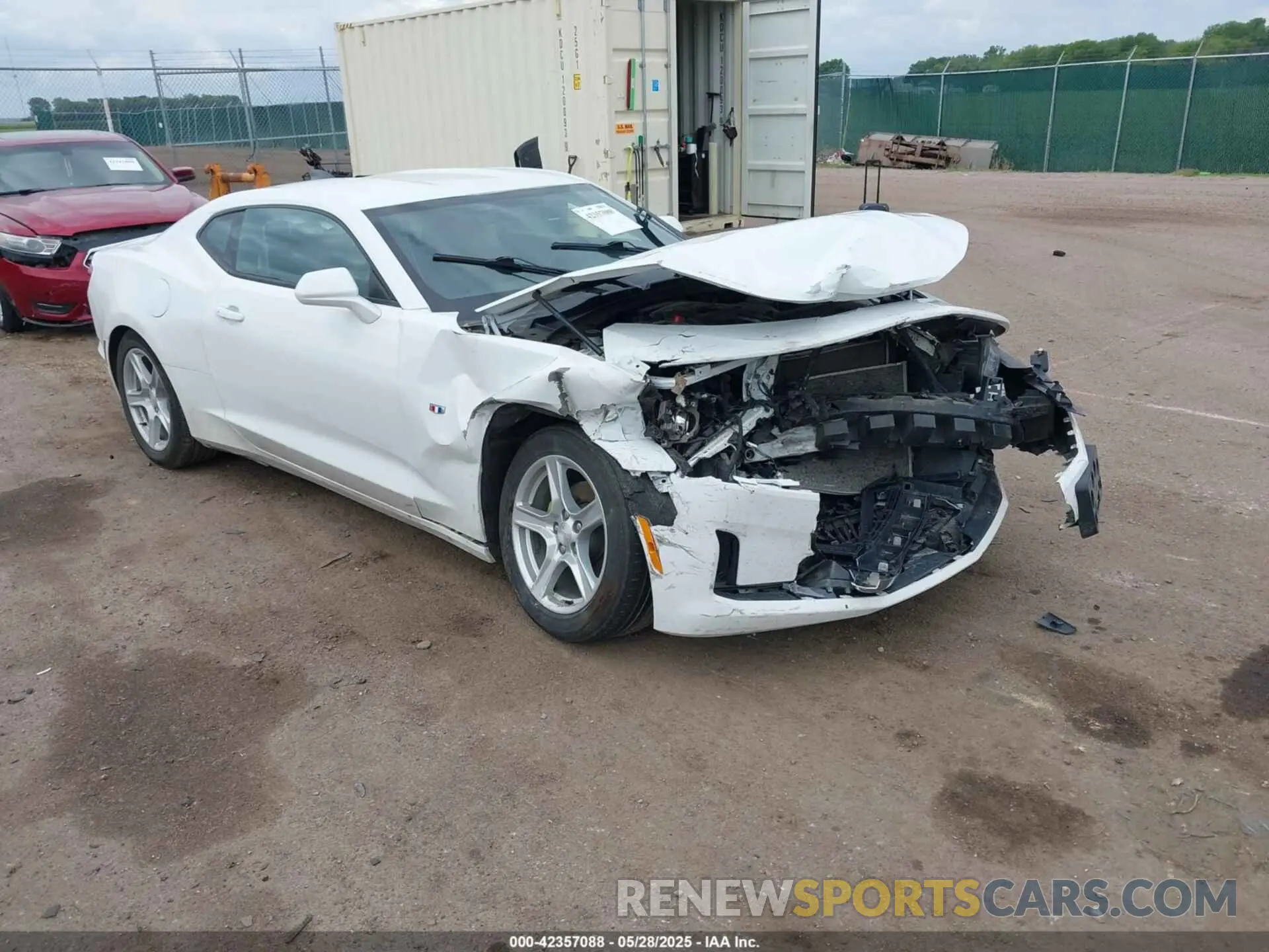1 Photograph of a damaged car 1G1FB1RX8N0118727 CHEVROLET CAMARO 2022