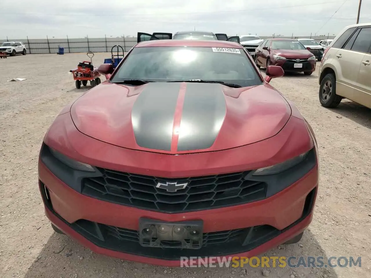 5 Photograph of a damaged car 1G1FB1RX9N0120972 CHEVROLET CAMARO 2022