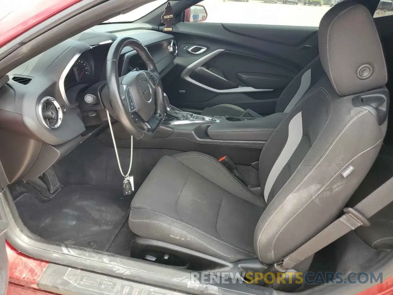 7 Photograph of a damaged car 1G1FB1RX9N0120972 CHEVROLET CAMARO 2022