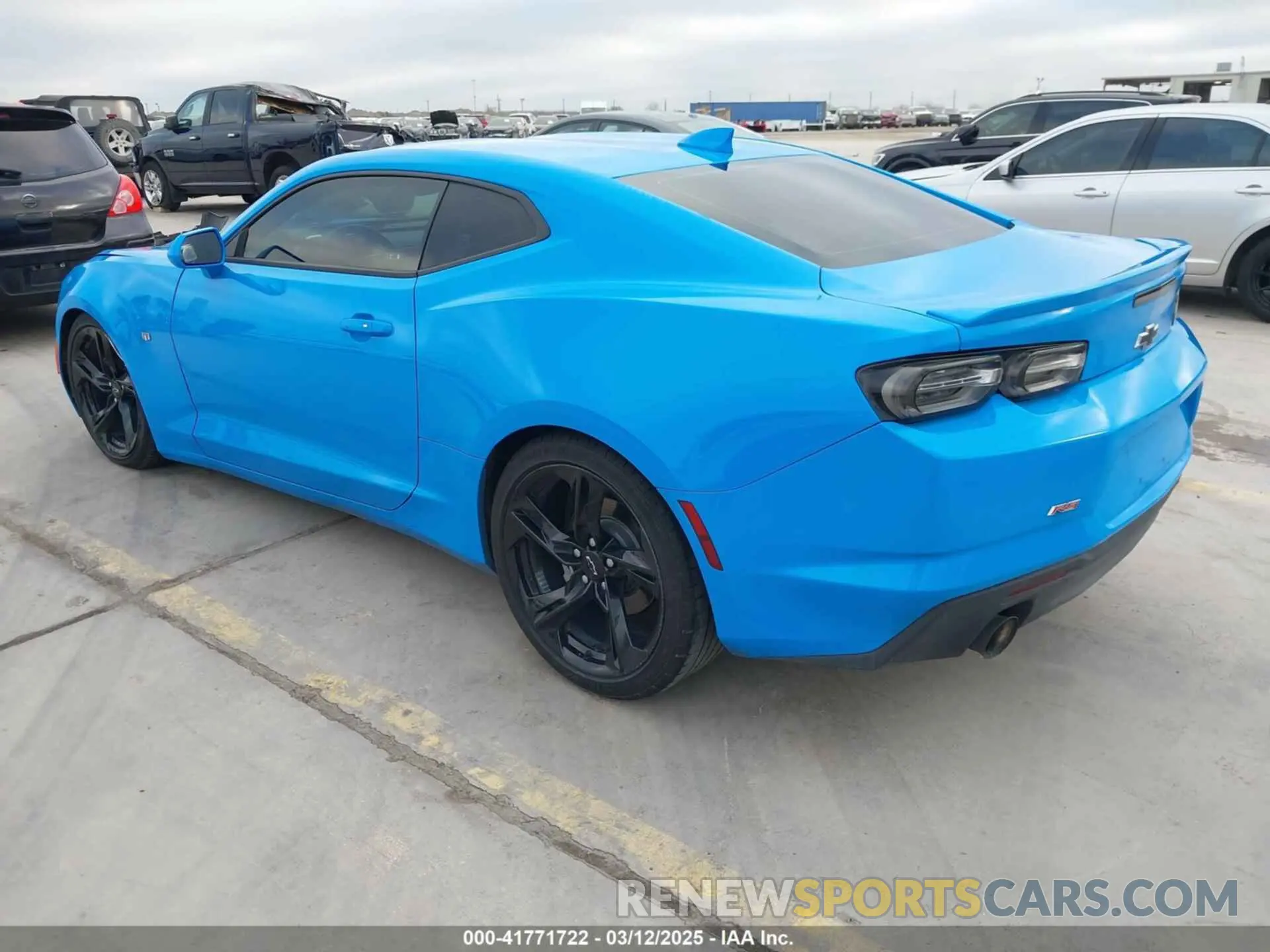 3 Photograph of a damaged car 1G1FB1RXXN0108636 CHEVROLET CAMARO 2022