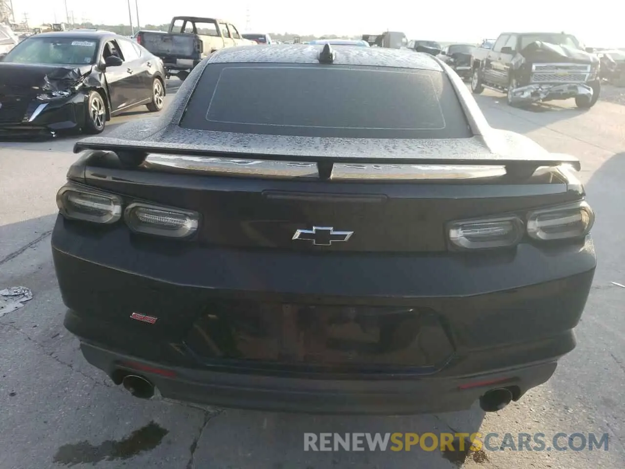 6 Photograph of a damaged car 1G1FH1R70N0112340 CHEVROLET CAMARO 2022
