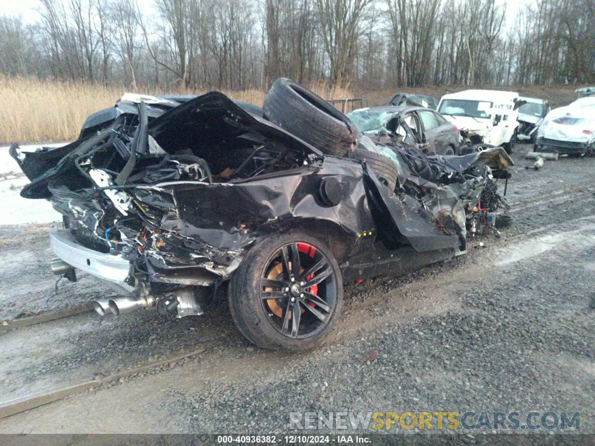4 Photograph of a damaged car 1G1FH3D71N0127626 CHEVROLET CAMARO 2022