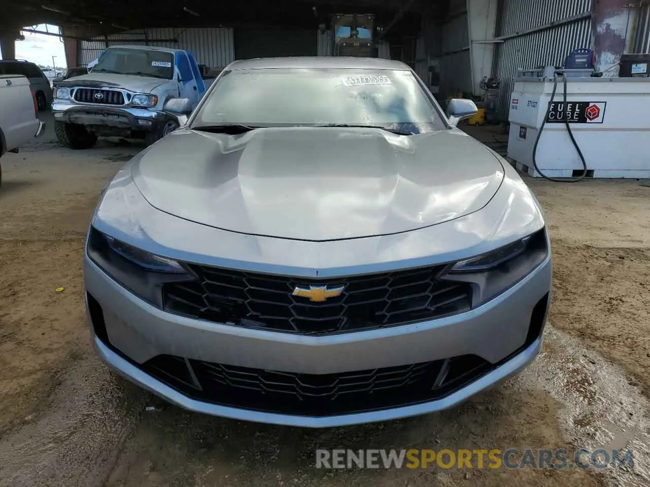 5 Photograph of a damaged car 1G1FB1RX5P0157858 CHEVROLET CAMARO 2023