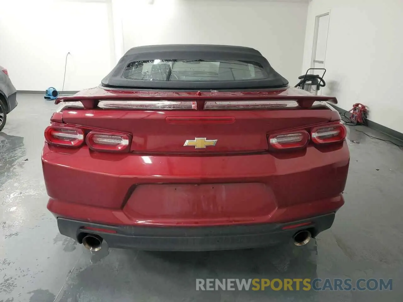 6 Photograph of a damaged car 1G1FB3DS4P0145241 CHEVROLET CAMARO 2023