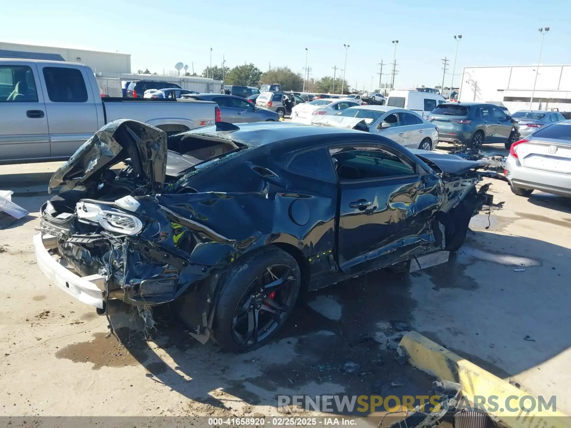 4 Photograph of a damaged car 1G1FE1R72P0110276 CHEVROLET CAMARO 2023