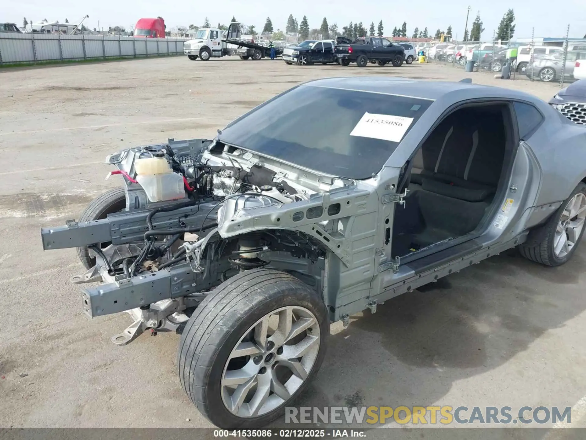 6 Photograph of a damaged car 1G1FF1R72P0159247 CHEVROLET CAMARO 2023