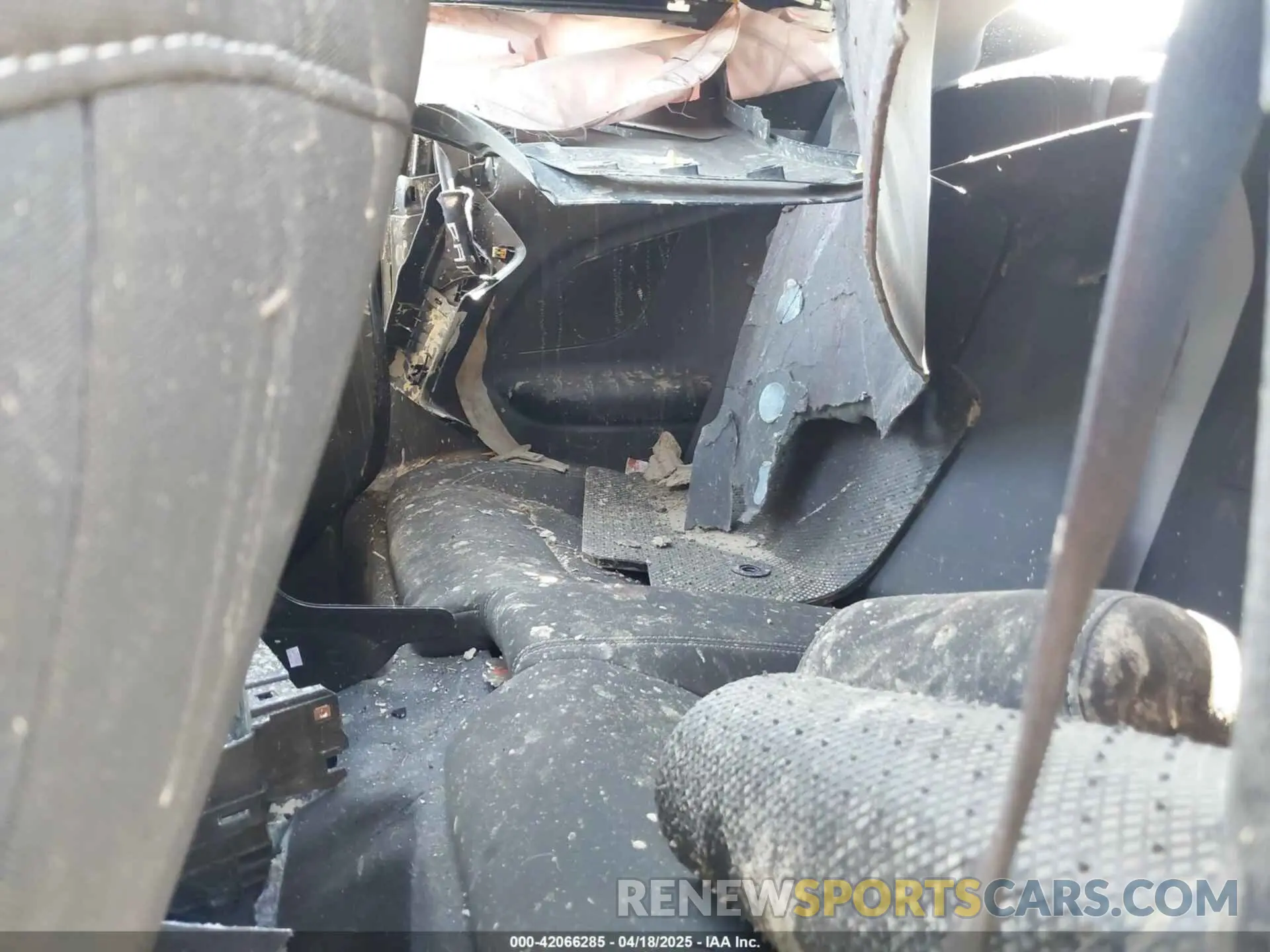 8 Photograph of a damaged car 1G1FB1RS6R0105971 CHEVROLET CAMARO 2024