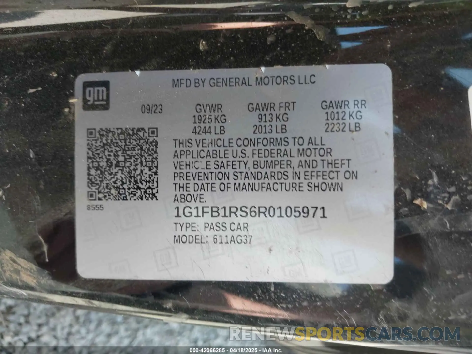 9 Photograph of a damaged car 1G1FB1RS6R0105971 CHEVROLET CAMARO 2024