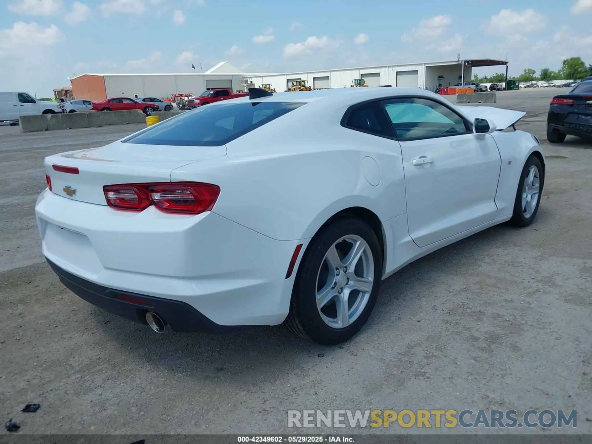 4 Photograph of a damaged car 1G1FB1RS6R0111902 CHEVROLET CAMARO 2024