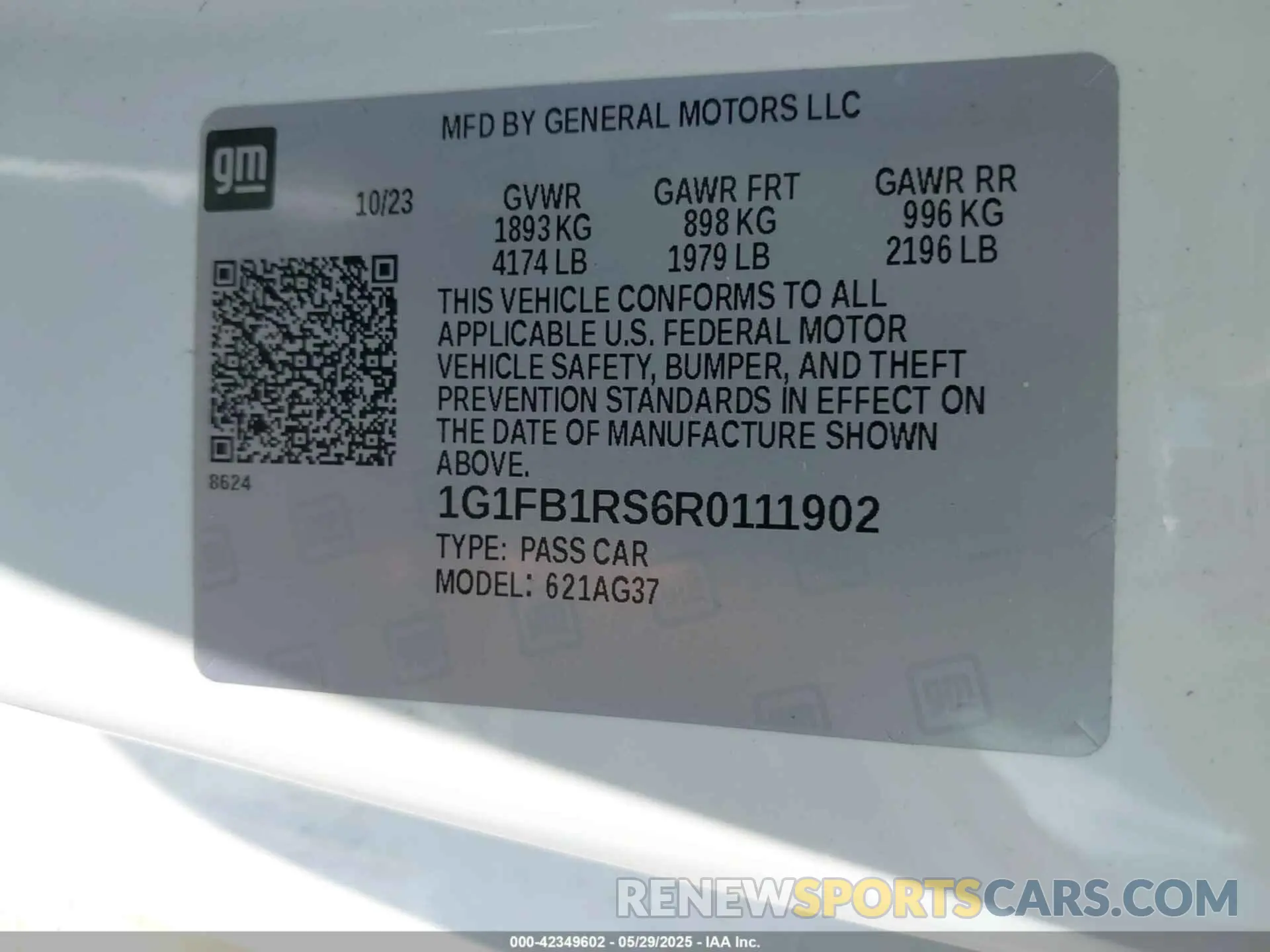 9 Photograph of a damaged car 1G1FB1RS6R0111902 CHEVROLET CAMARO 2024