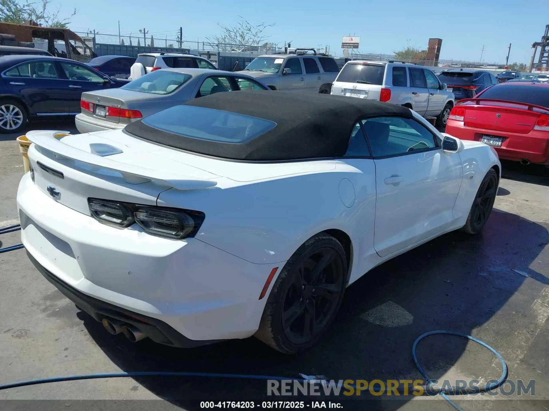 4 Photograph of a damaged car 1G1FH3D73R0102068 CHEVROLET CAMARO 2024
