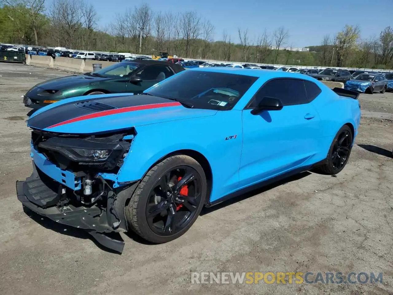 1 Photograph of a damaged car 1G1FE1R72N0103728 CHEVROLET CAMARO LT1 2022