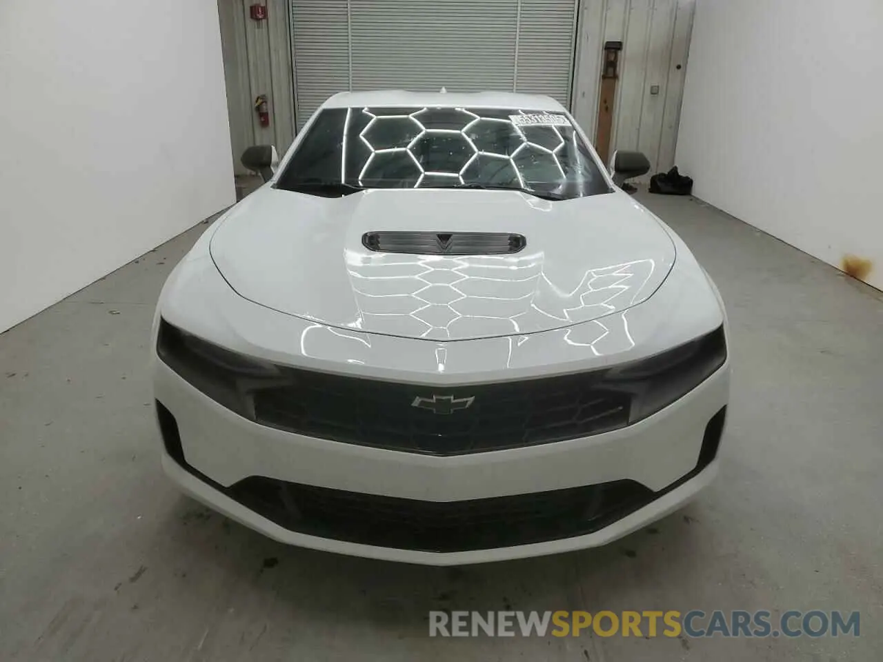 5 Photograph of a damaged car 1G1FF1R75N0131990 CHEVROLET CAMARO LT1 2022