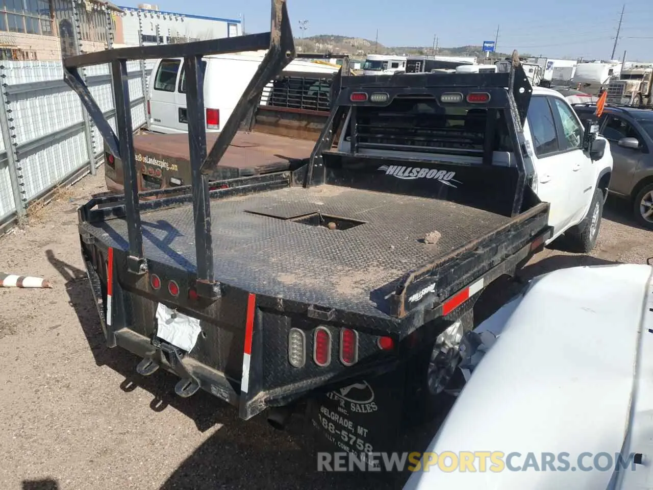 3 Photograph of a damaged car 1GC4YTE71LF301993 CHEVROLET C/K2500 2020
