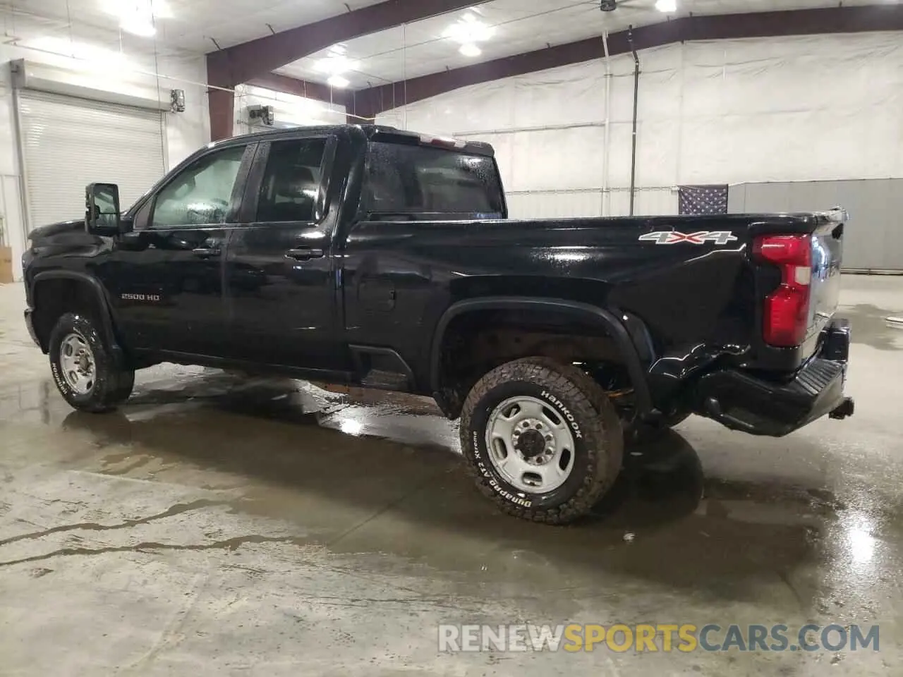 2 Photograph of a damaged car 1GC5YLE73MF144019 CHEVROLET C/K2500 2021