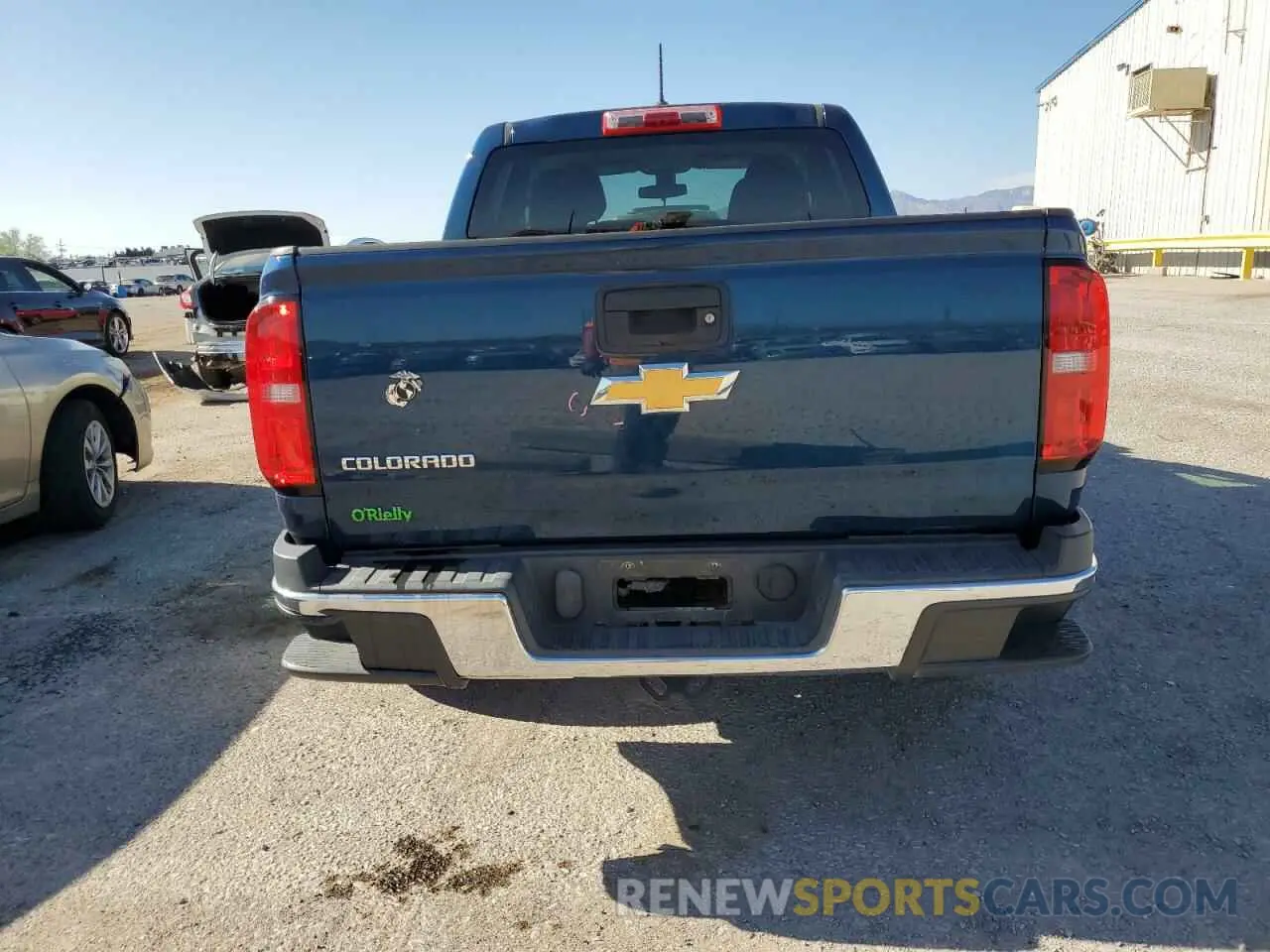 6 Photograph of a damaged car 1GCGSBEA4K1350458 CHEVROLET COLORADO 2019