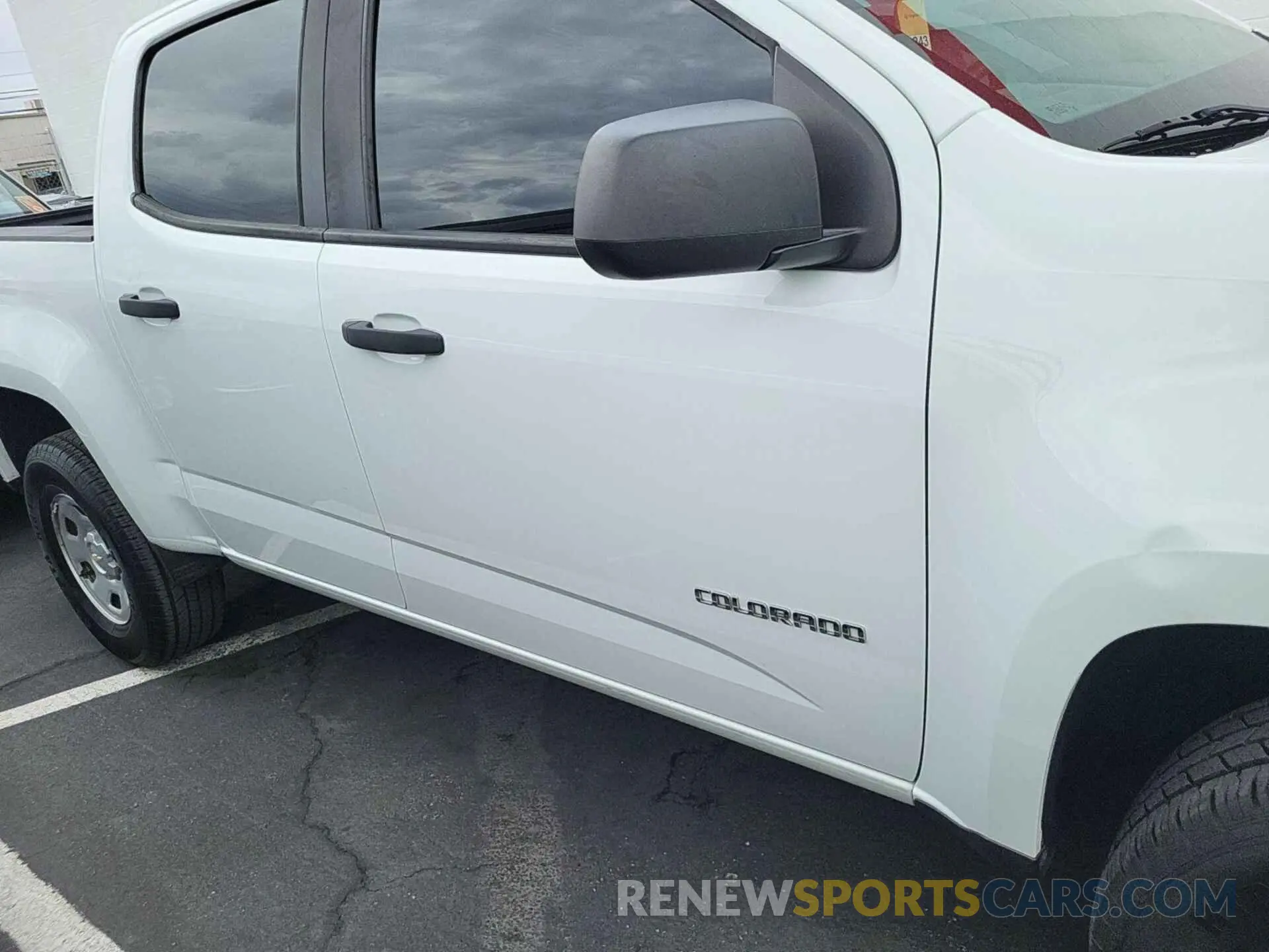 10 Photograph of a damaged car 1GCGSBEA5K1181390 CHEVROLET COLORADO 2019