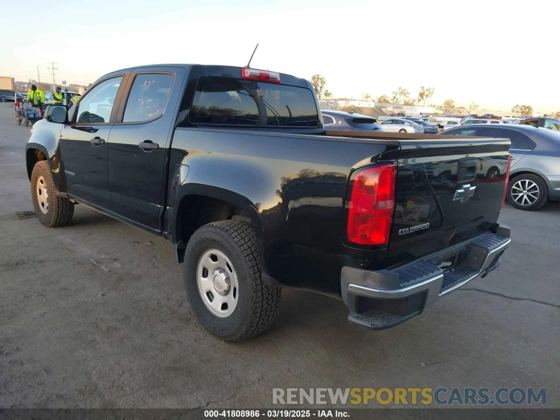 3 Photograph of a damaged car 1GCGSBEA7K1125693 CHEVROLET COLORADO 2019