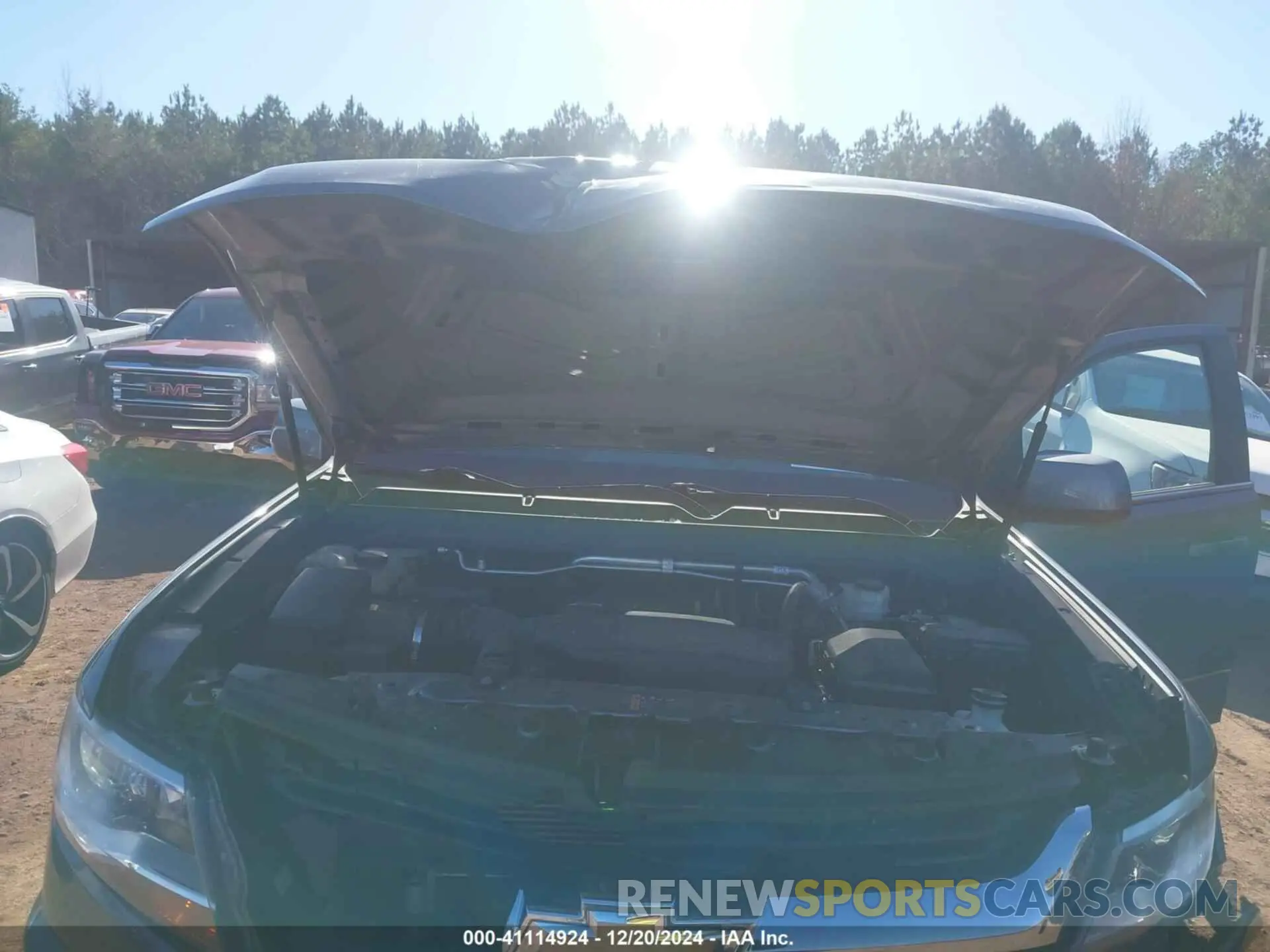 10 Photograph of a damaged car 1GCGSBEA8K1262061 CHEVROLET COLORADO 2019