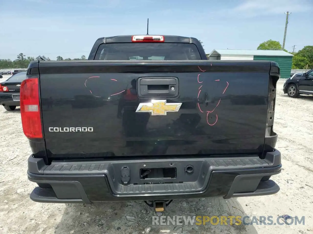 6 Photograph of a damaged car 1GCGSBEAXK1108984 CHEVROLET COLORADO 2019