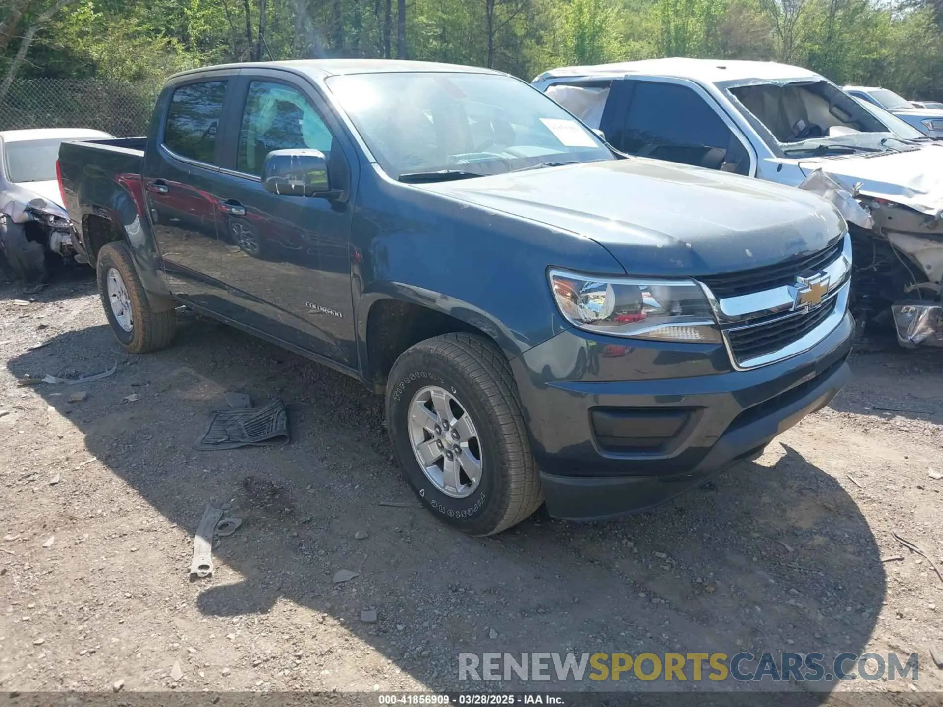 1 Photograph of a damaged car 1GCGSBEAXK1174709 CHEVROLET COLORADO 2019