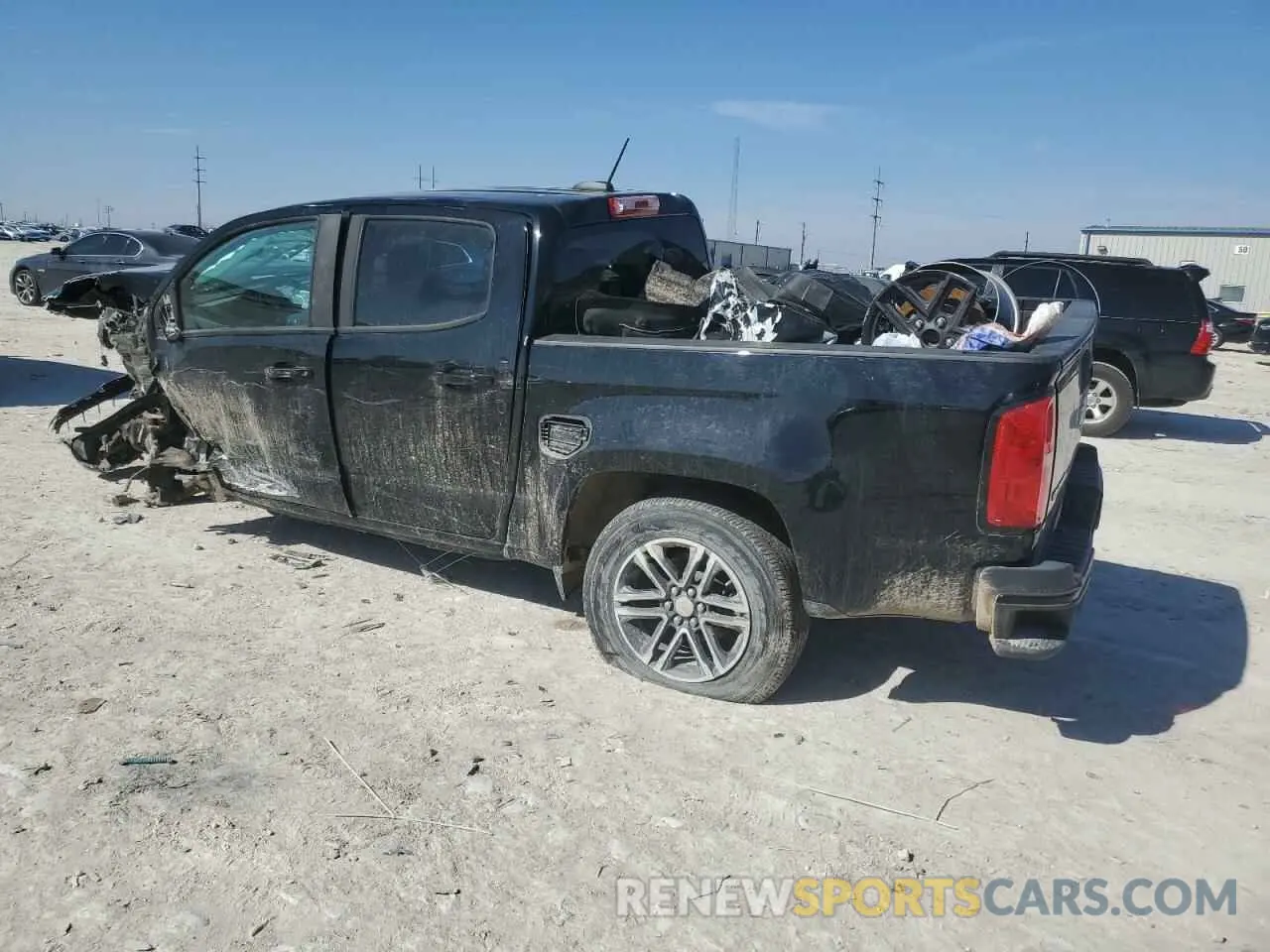 2 Photograph of a damaged car 1GCGSBEAXK1182714 CHEVROLET COLORADO 2019