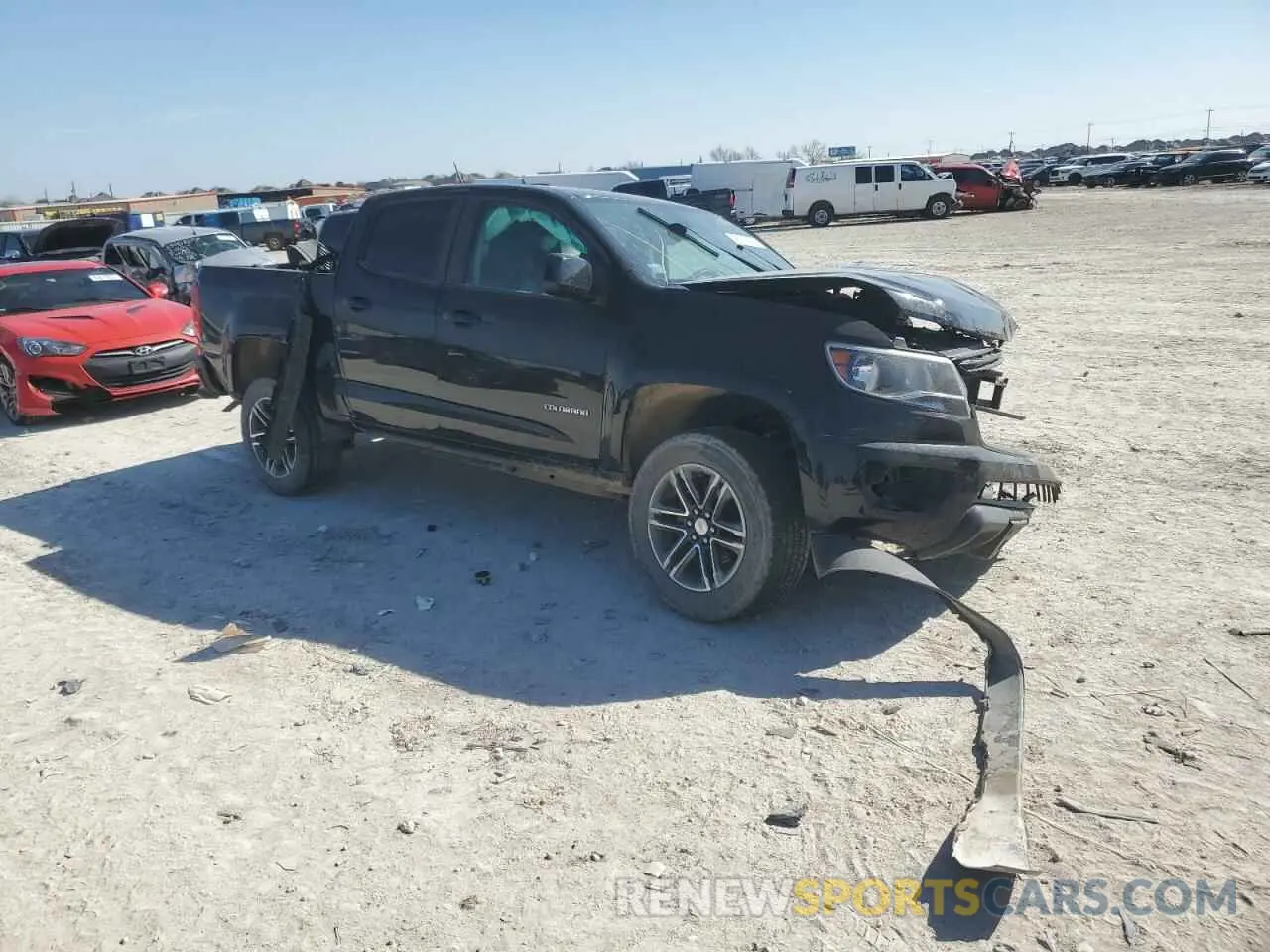 4 Photograph of a damaged car 1GCGSBEAXK1182714 CHEVROLET COLORADO 2019