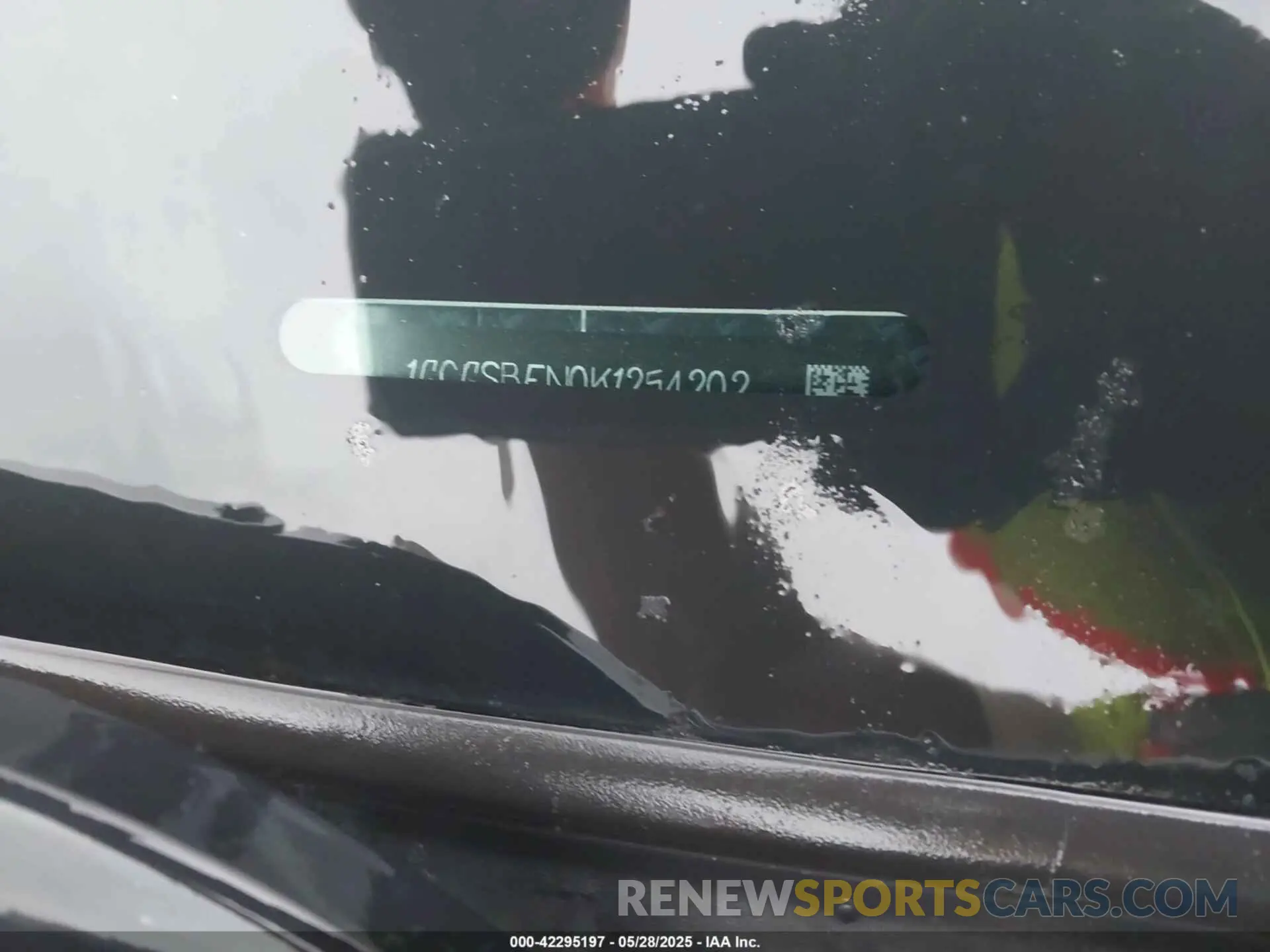 9 Photograph of a damaged car 1GCGSBEN0K1254202 CHEVROLET COLORADO 2019