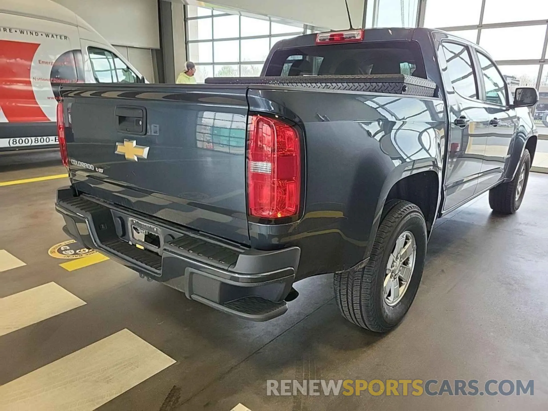 17 Photograph of a damaged car 1GCGSBEN0K1305522 CHEVROLET COLORADO 2019