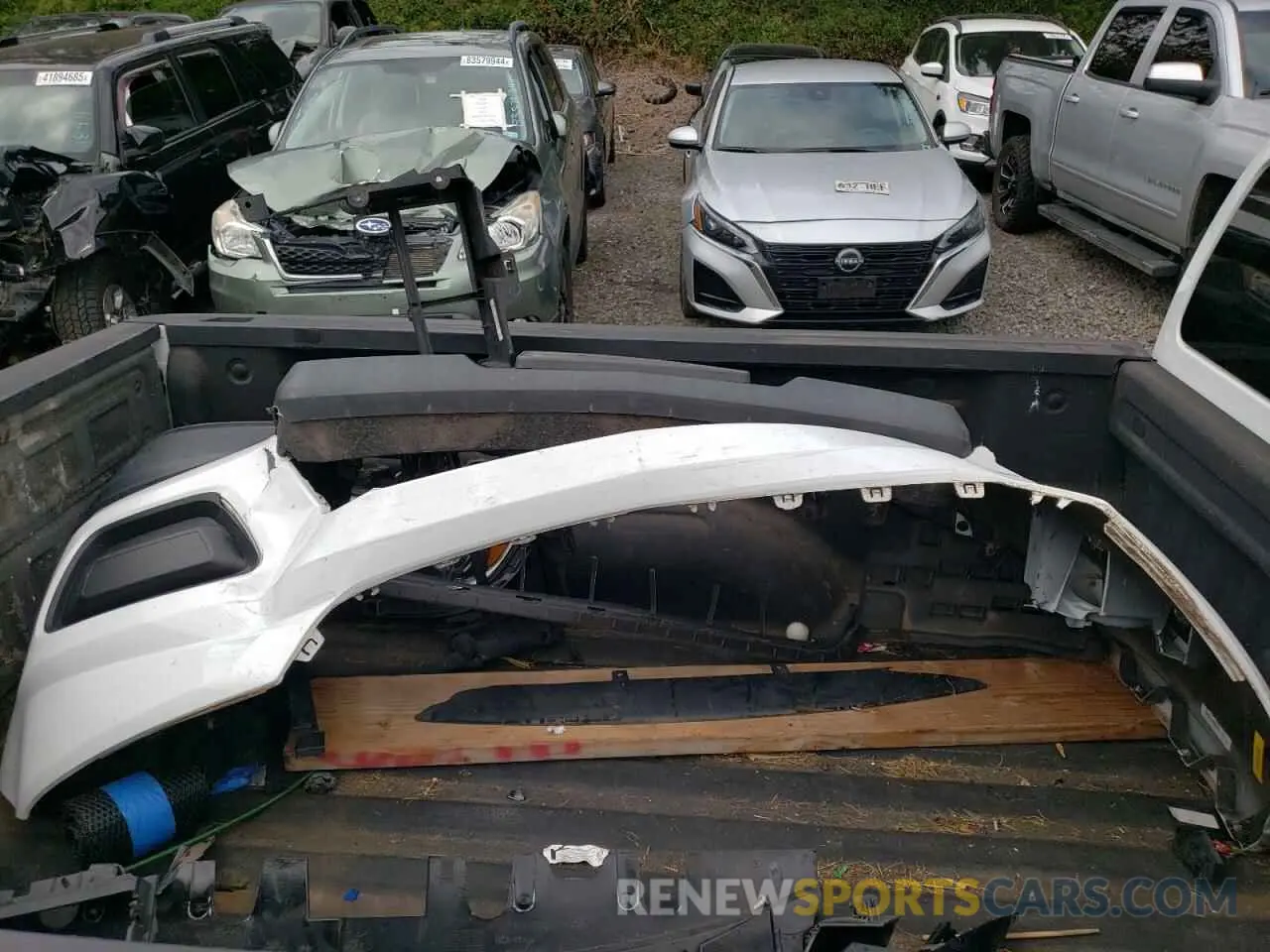 12 Photograph of a damaged car 1GCGSBEN1K1175038 CHEVROLET COLORADO 2019