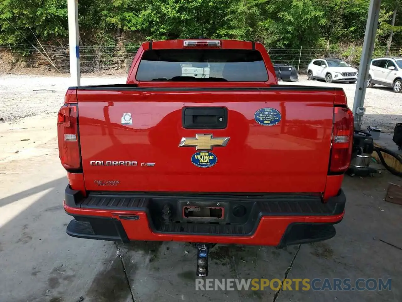 6 Photograph of a damaged car 1GCGSBEN1K1352591 CHEVROLET COLORADO 2019