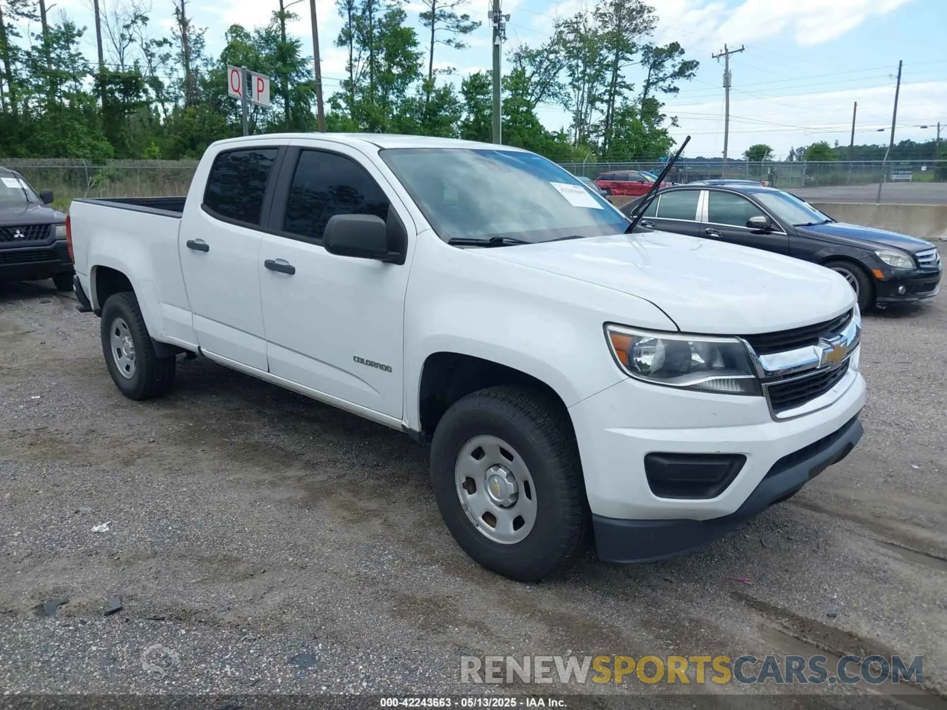 1 Photograph of a damaged car 1GCGSBEN2K1124325 CHEVROLET COLORADO 2019