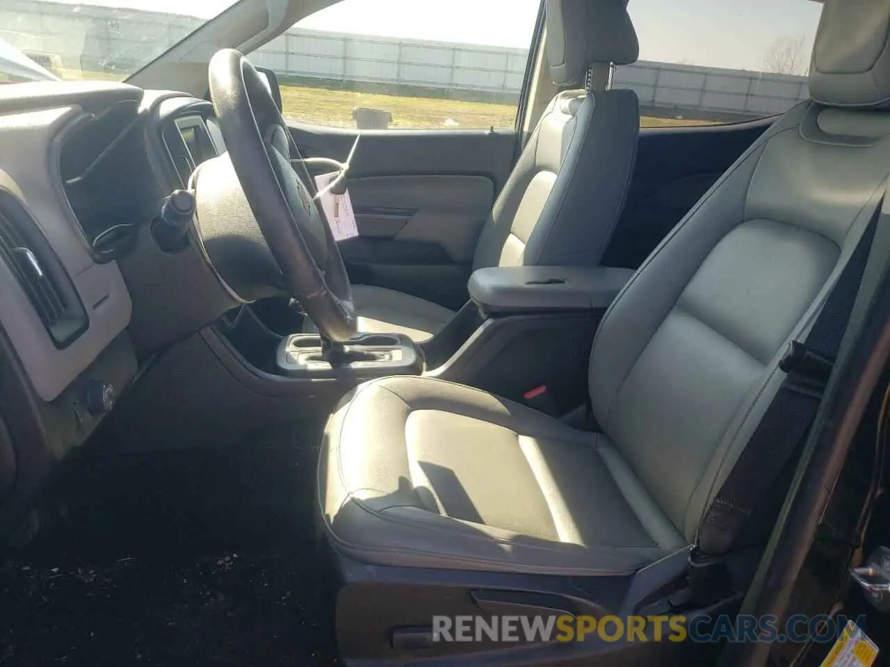 7 Photograph of a damaged car 1GCGSBEN3K1100695 CHEVROLET COLORADO 2019