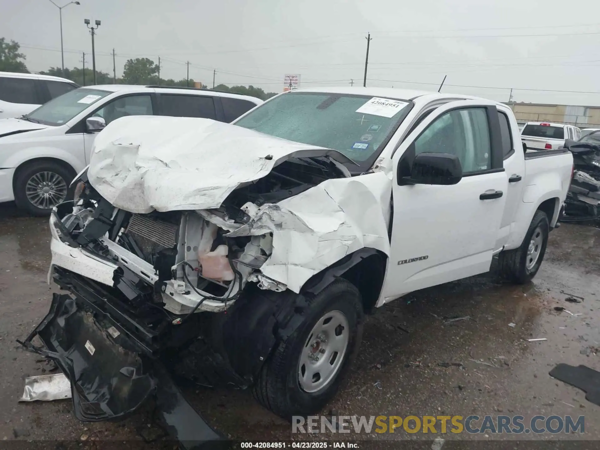 2 Photograph of a damaged car 1GCGSBEN7K1156557 CHEVROLET COLORADO 2019