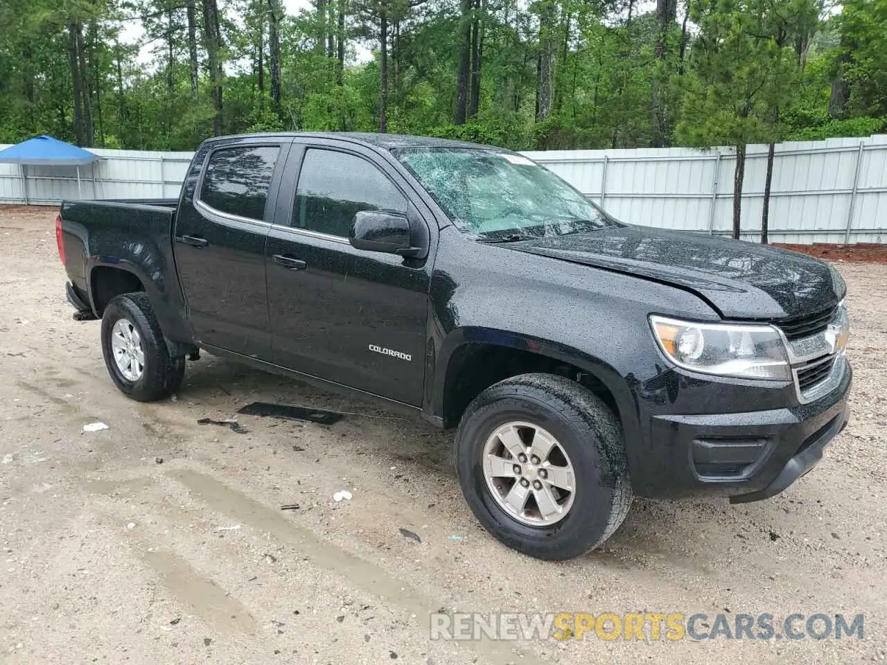 4 Photograph of a damaged car 1GCGSBEN8K1263245 CHEVROLET COLORADO 2019