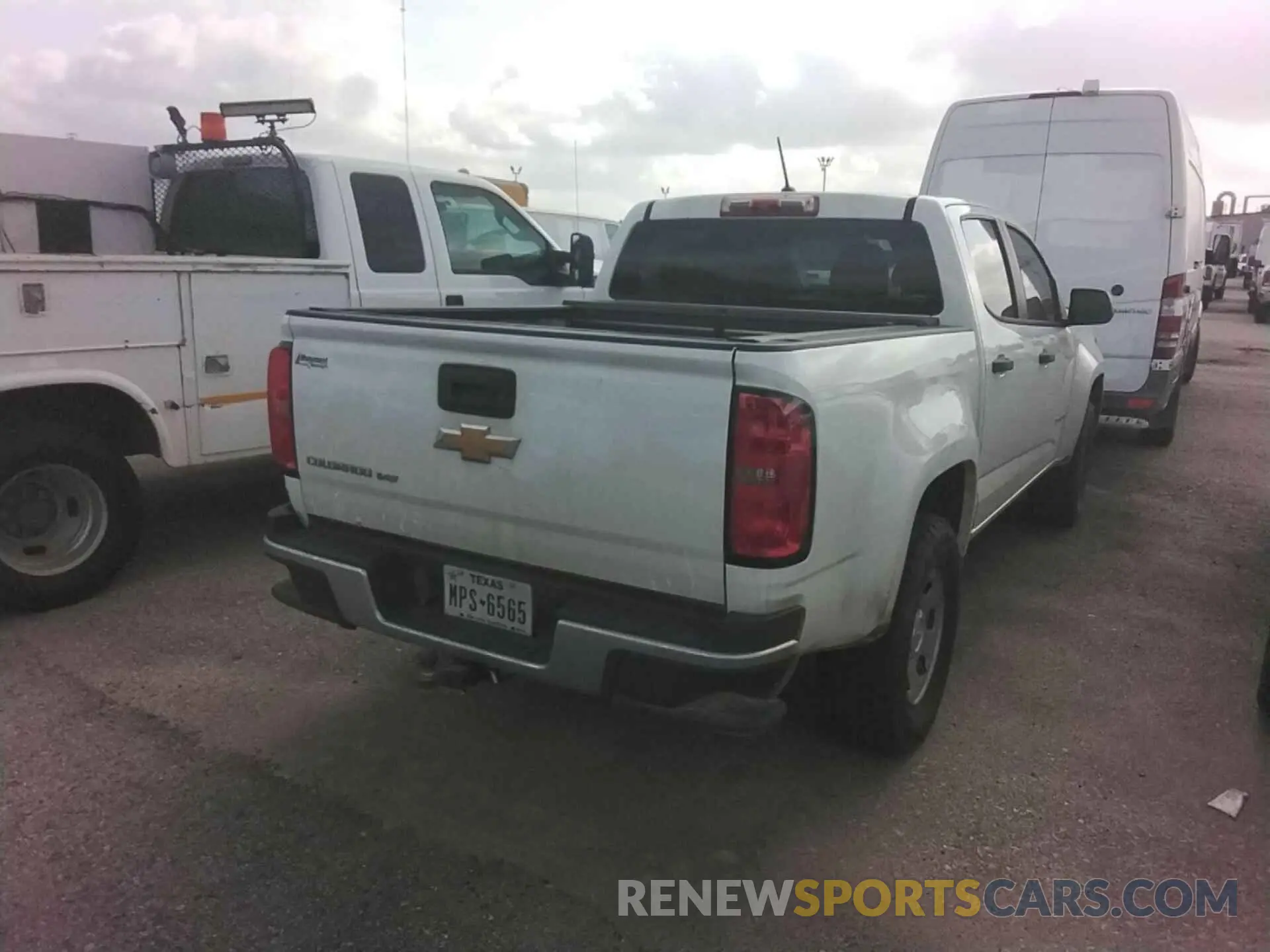 16 Photograph of a damaged car 1GCGSBEN9K1339037 CHEVROLET COLORADO 2019