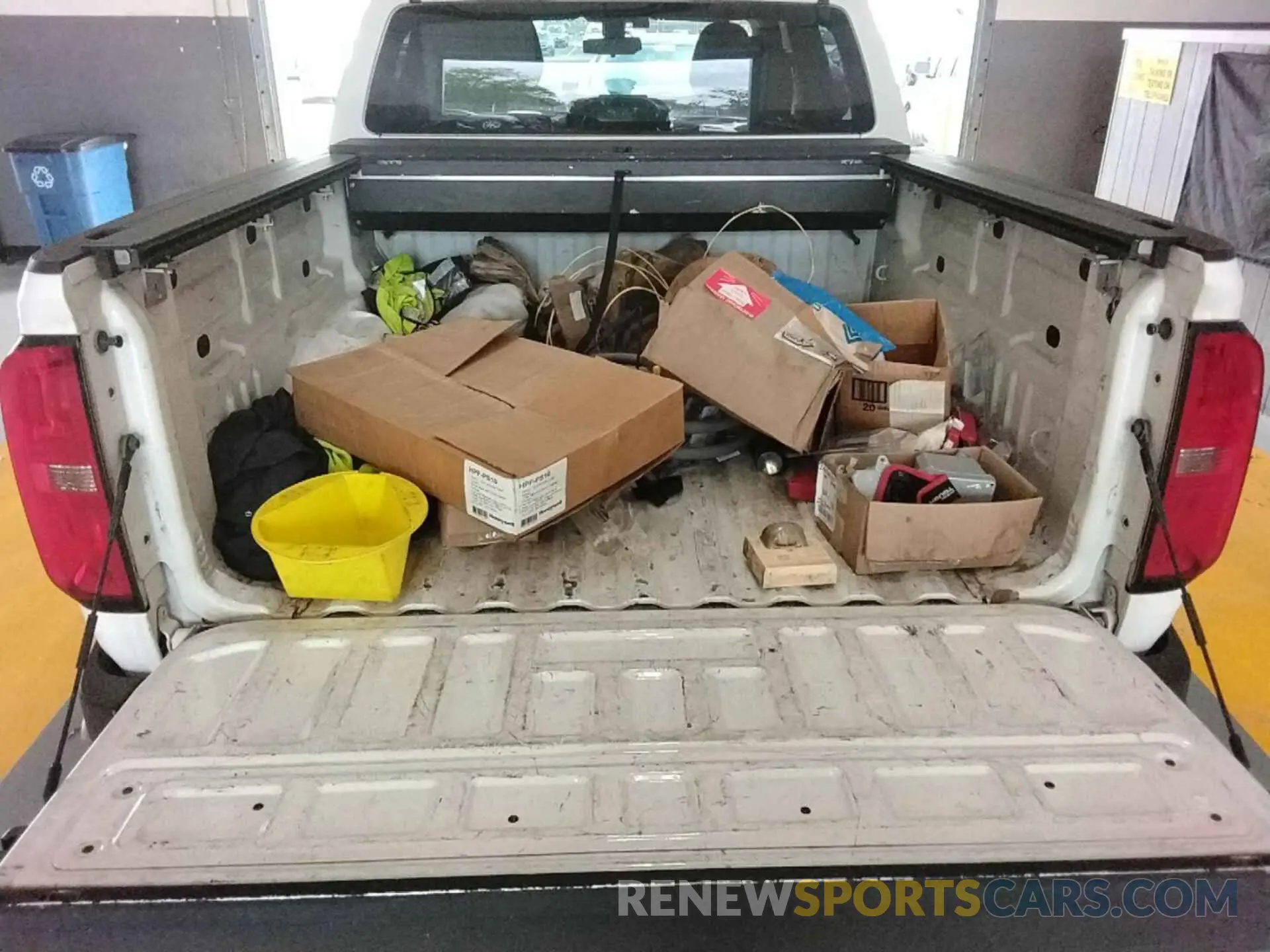 6 Photograph of a damaged car 1GCGSBEN9K1339037 CHEVROLET COLORADO 2019