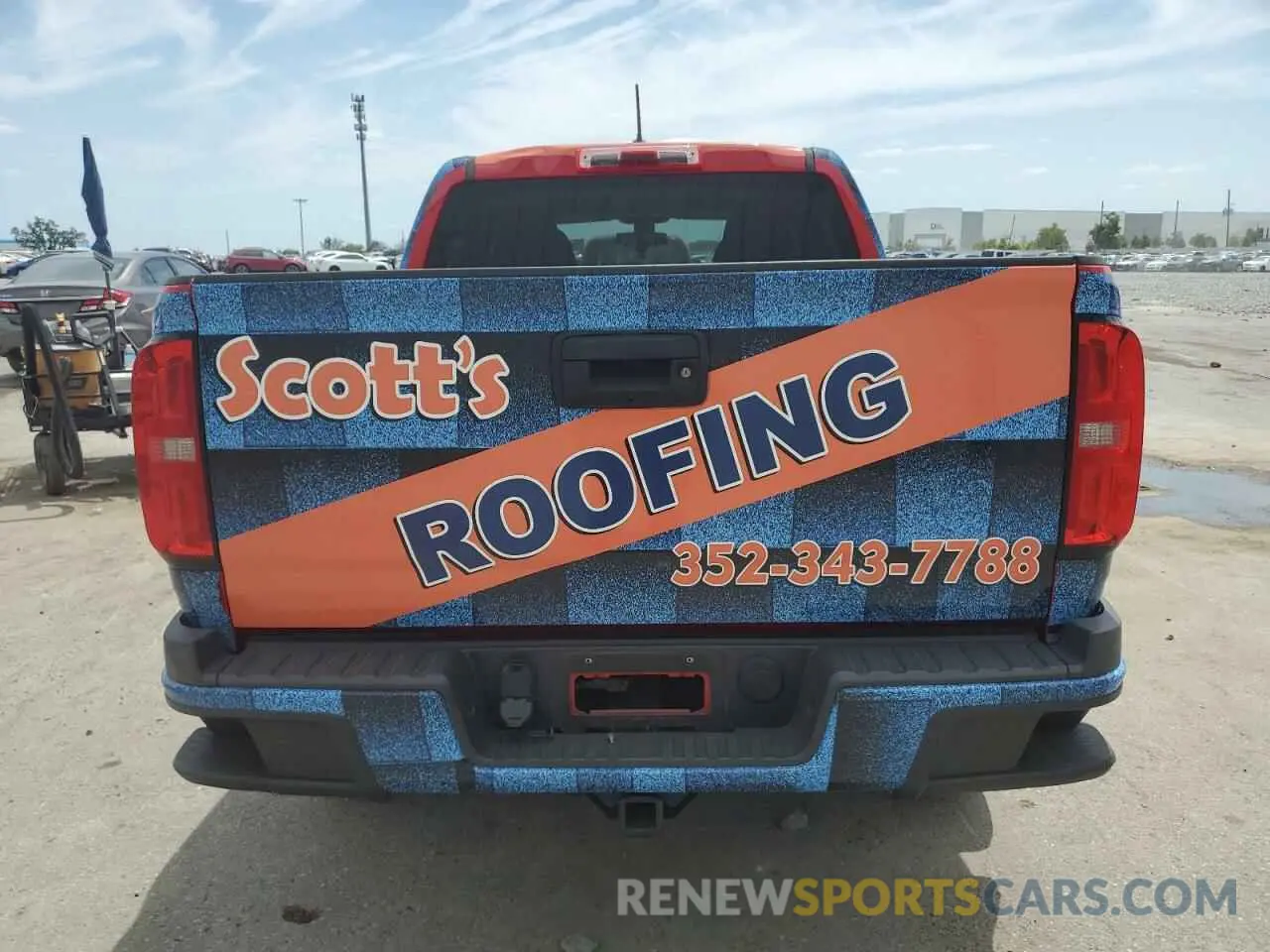 6 Photograph of a damaged car 1GCGSBENXK1157749 CHEVROLET COLORADO 2019