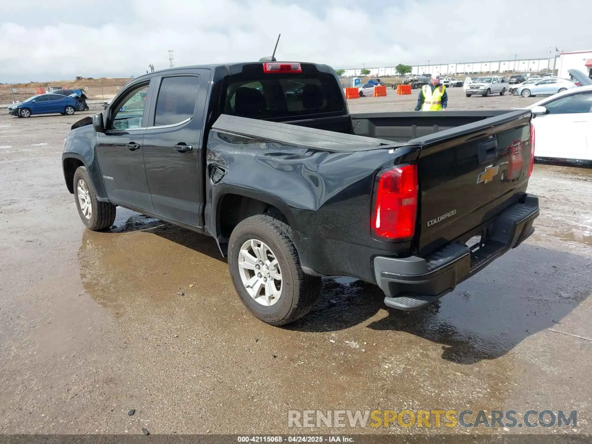 3 Photograph of a damaged car 1GCGSCEA9K1337629 CHEVROLET COLORADO 2019