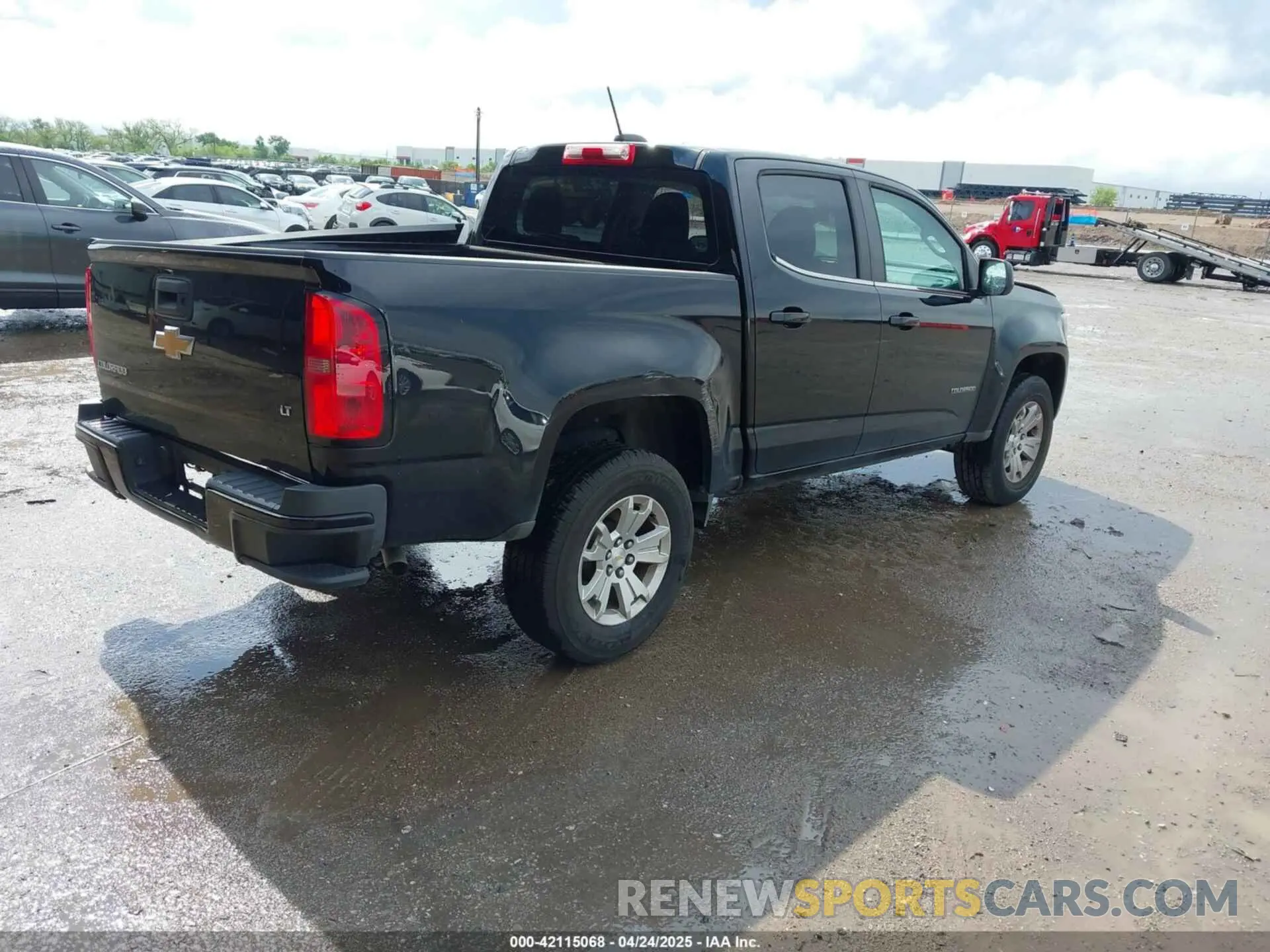4 Photograph of a damaged car 1GCGSCEA9K1337629 CHEVROLET COLORADO 2019