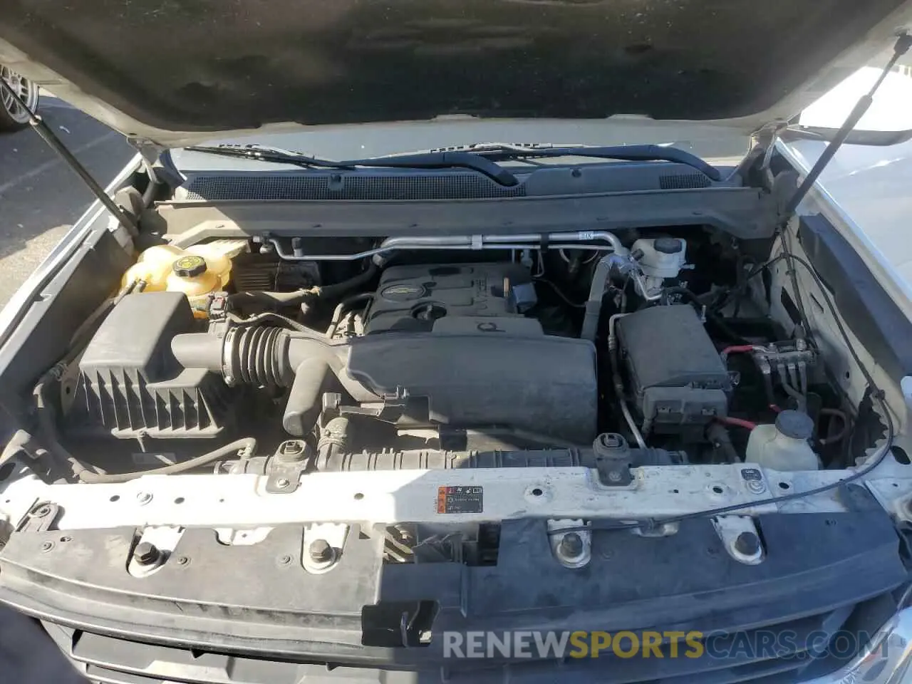 11 Photograph of a damaged car 1GCGSCEAXK1193945 CHEVROLET COLORADO 2019