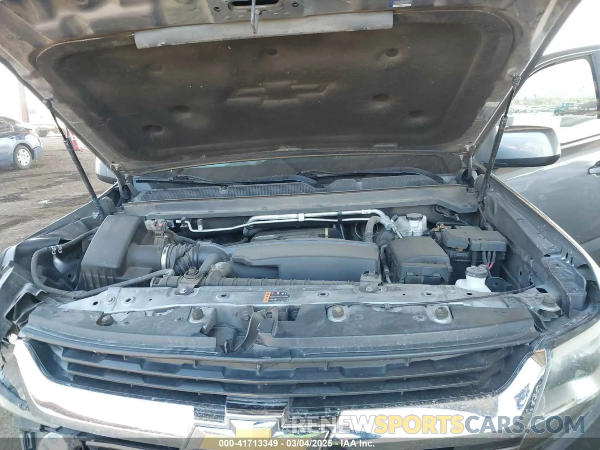 10 Photograph of a damaged car 1GCGSCEAXK1359591 CHEVROLET COLORADO 2019