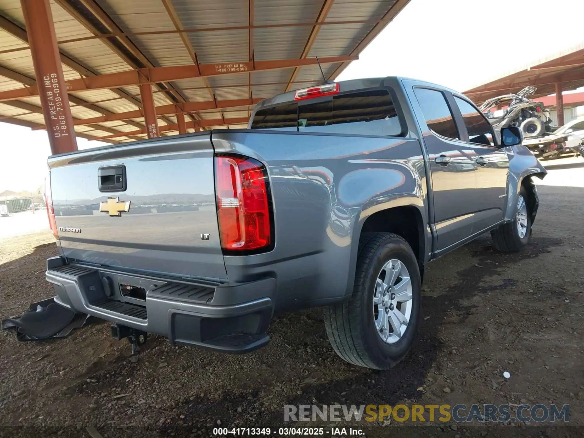 4 Photograph of a damaged car 1GCGSCEAXK1359591 CHEVROLET COLORADO 2019